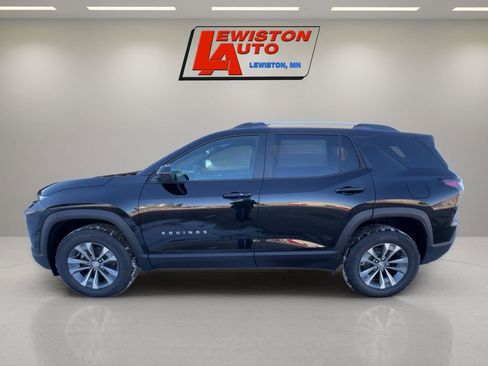 New 2026 Chevrolet Equinox LT image 2