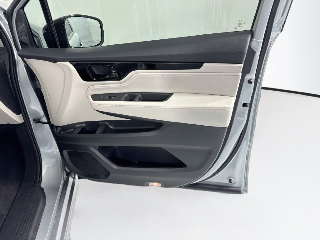 New 2027 Honda Odyssey Elite image 25