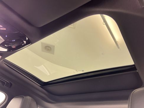 Used 2026 BMW 530i image 16