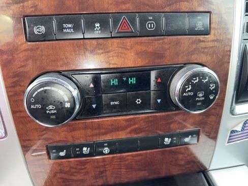 Used 2012 RAM 2500 Laramie w/ Cold Weather Group image 21