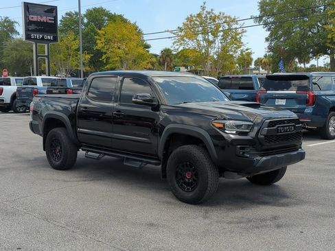 Used 2022 Toyota Tacoma TRD Pro AWD/4WD image 8