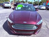 Used 2013 Ford Fusion SE image 2