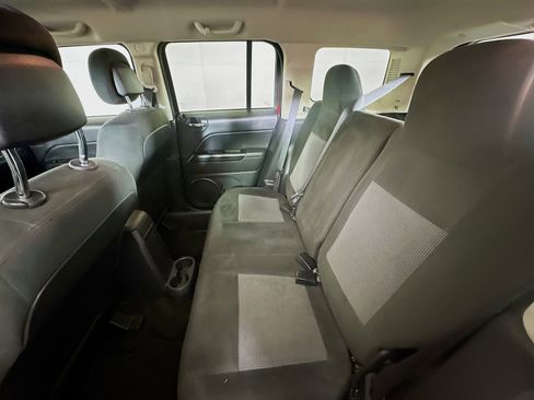 Used 2016 Jeep Patriot Sport w/ Power Value Group image 24