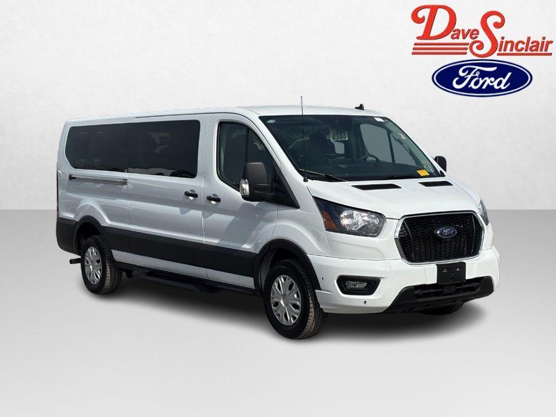 Used 2025 Ford Transit 350 XLT RWD image 4