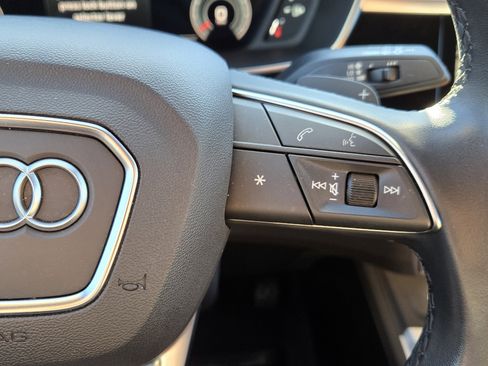 Used 2023 Audi Q3 2.0T Premium Plus w/ Premium Plus Package image 31