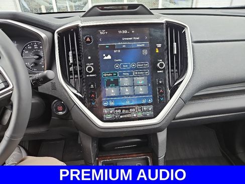 Certified 2025 Subaru Ascent Touring AWD/4WD image 15