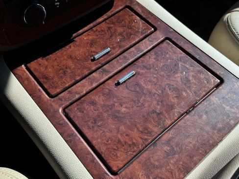 Used 2013 Chevrolet Tahoe LTZ image 15