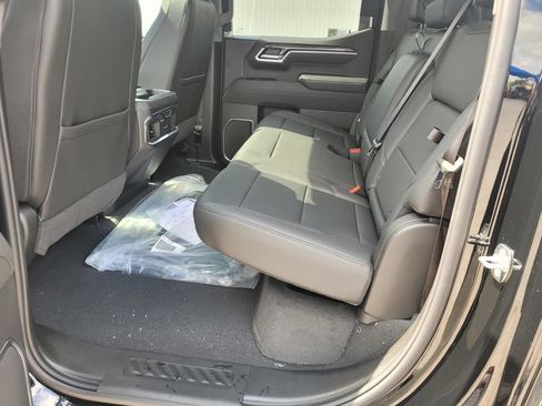 New 2026 Chevrolet Silverado 1500 LTZ w/ LTZ Premium Texas Edition AWD/4WD image 7