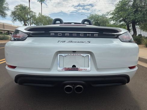 Used 2019 Porsche 718 Boxster S RWD image 24
