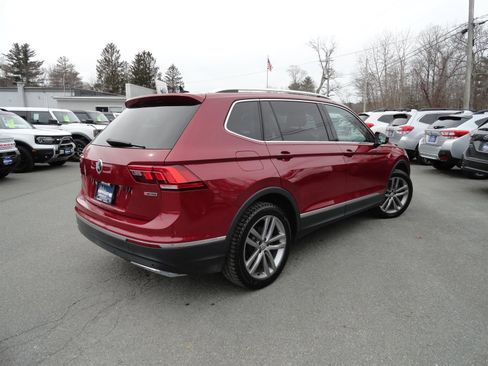 Used 2021 Volkswagen Tiguan SEL image 5