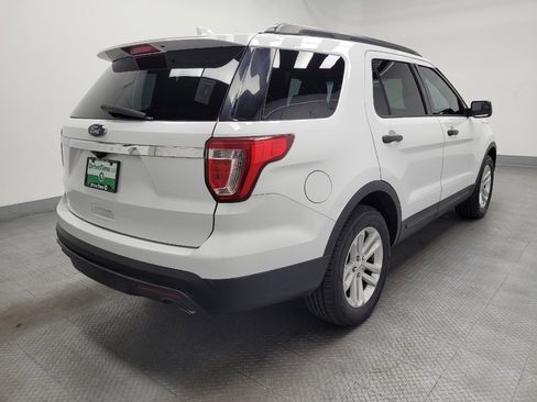Used 2017 Ford Explorer FWD image 9