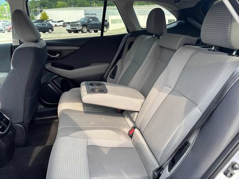Used 2023 Subaru Outback Premium AWD/4WD image 21
