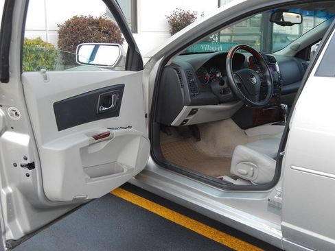 Used 2007 Cadillac CTS 3.6 RWD image 24