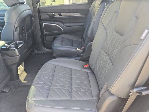 Used 2024 Kia Telluride EX X-Line image 19