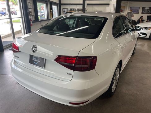 Used 2017 Volkswagen Jetta S FWD image 10