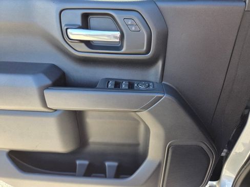 Used 2025 Chevrolet Silverado 1500 Custom AWD/4WD image 21