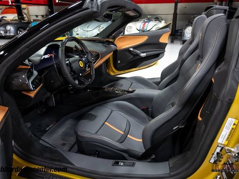 Used 2024 Ferrari SF90 Spider AWD/4WD image 18