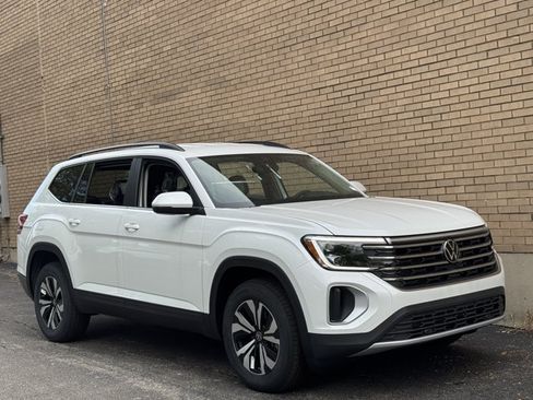 New 2026 Volkswagen Atlas SE AWD/4WD image 3