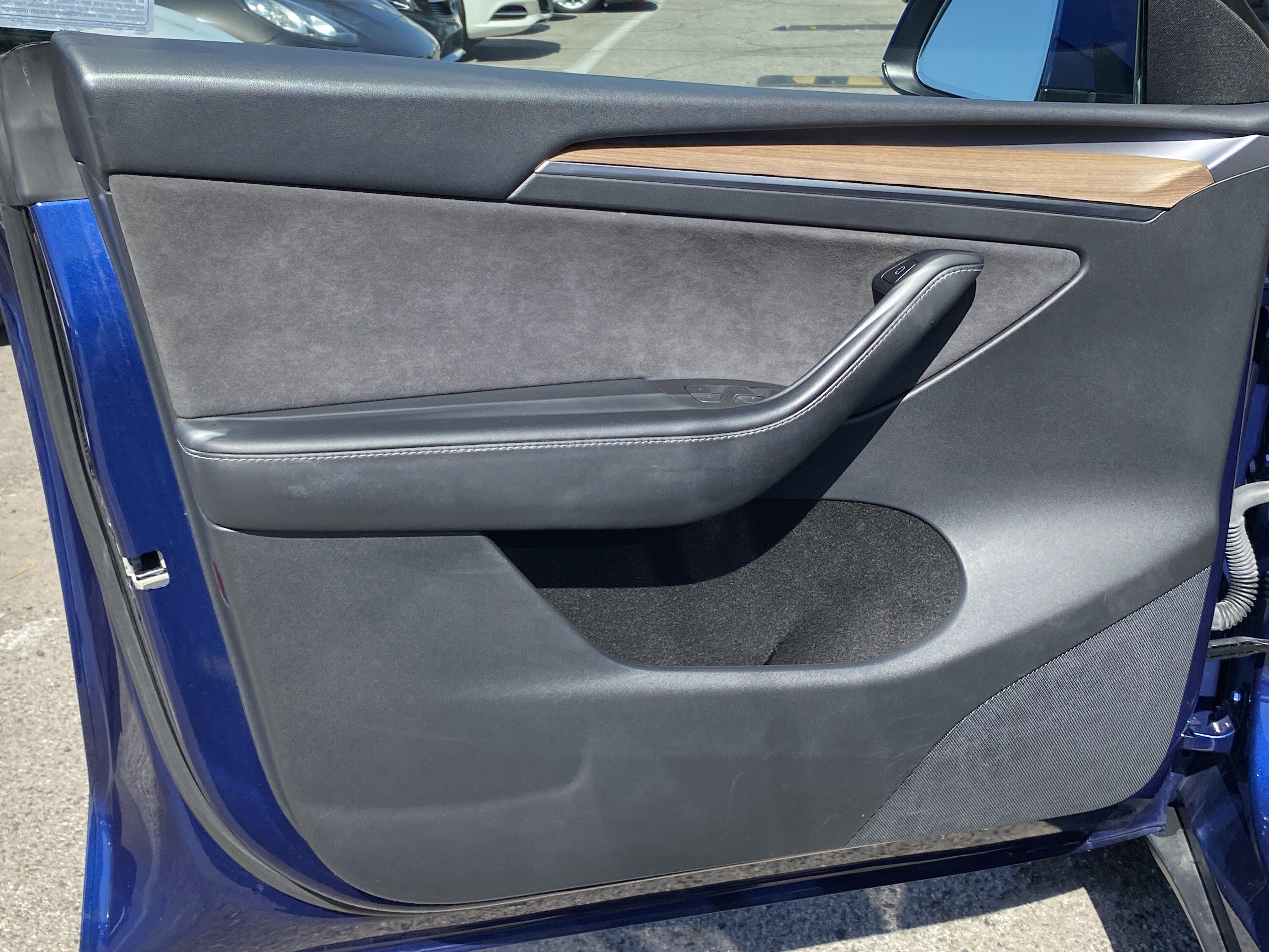 Used 2023 Tesla Model Y Long Range AWD/4WD image 14