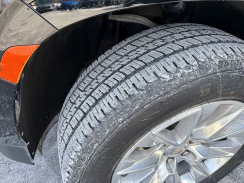 Certified 2024 Chevrolet Tahoe Premier image 11