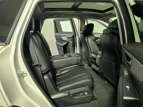Certified 2025 Acura MDX SH-AWD image 30