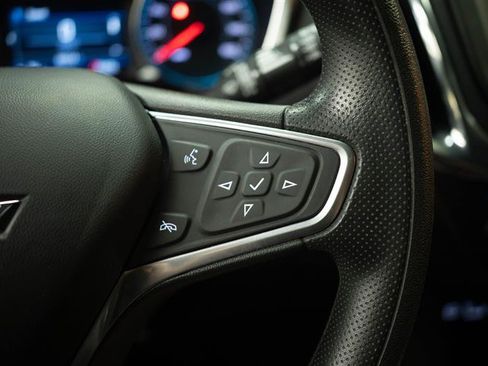 Used 2023 Chevrolet Equinox LT FWD image 26