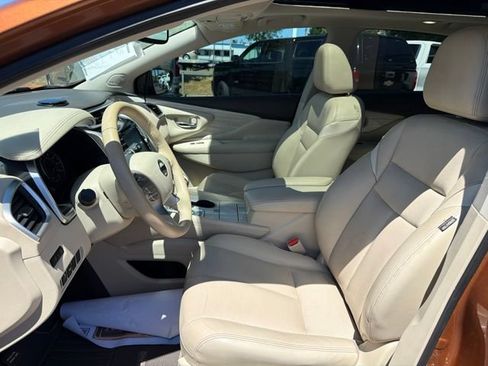 Used 2016 Nissan Murano SL w/ SL Technology Package FWD image 19
