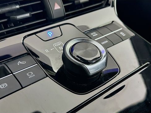 Used 2024 Toyota bZ4X XLE image 25