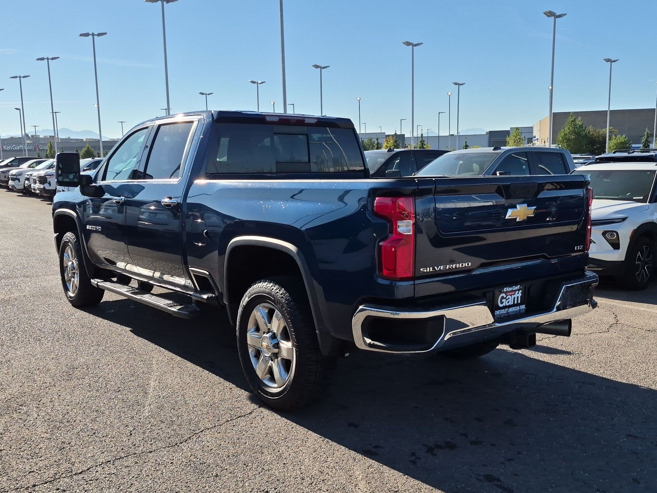 Used 2022 Chevrolet Silverado 3500 LTZ AWD/4WD image 5