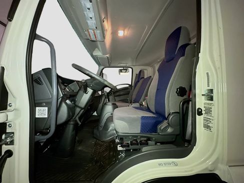 New 2026 Isuzu FTR RWD image 16