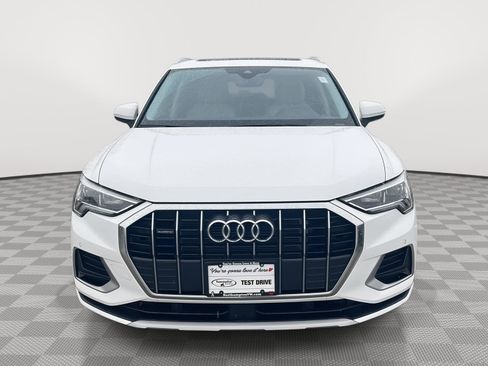 Used 2023 Audi Q3 2.0T Premium AWD/4WD image 4