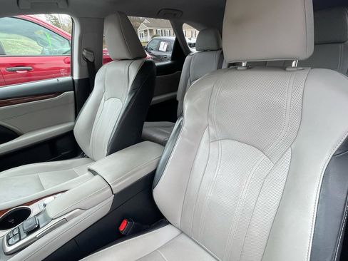 Used 2018 Lexus RX 350L AWD image 17