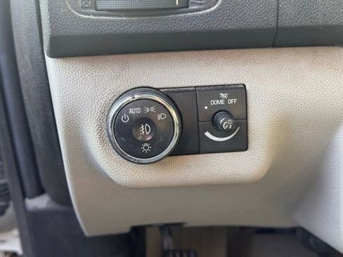Used 2012 GMC Acadia Denali AWD/4WD image 30
