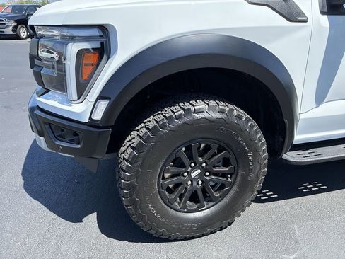 Used 2025 Ford F150 Raptor AWD/4WD image 10