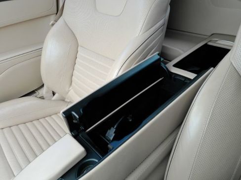 Used 2015 Mercedes-Benz SL 550 image 49