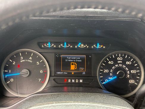 Used 2017 Ford F150 XLT w/ Equipment Group 301A Mid AWD/4WD image 12