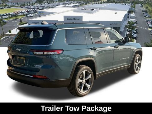 New 2026 Jeep Grand Cherokee L Limited w/ Luxury Tech Group II AWD/4WD image 4