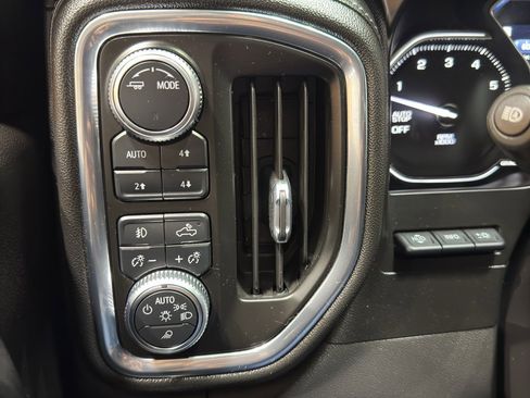 Used 2021 GMC Sierra 1500 Denali w/ Denali Ultimate Package image 37