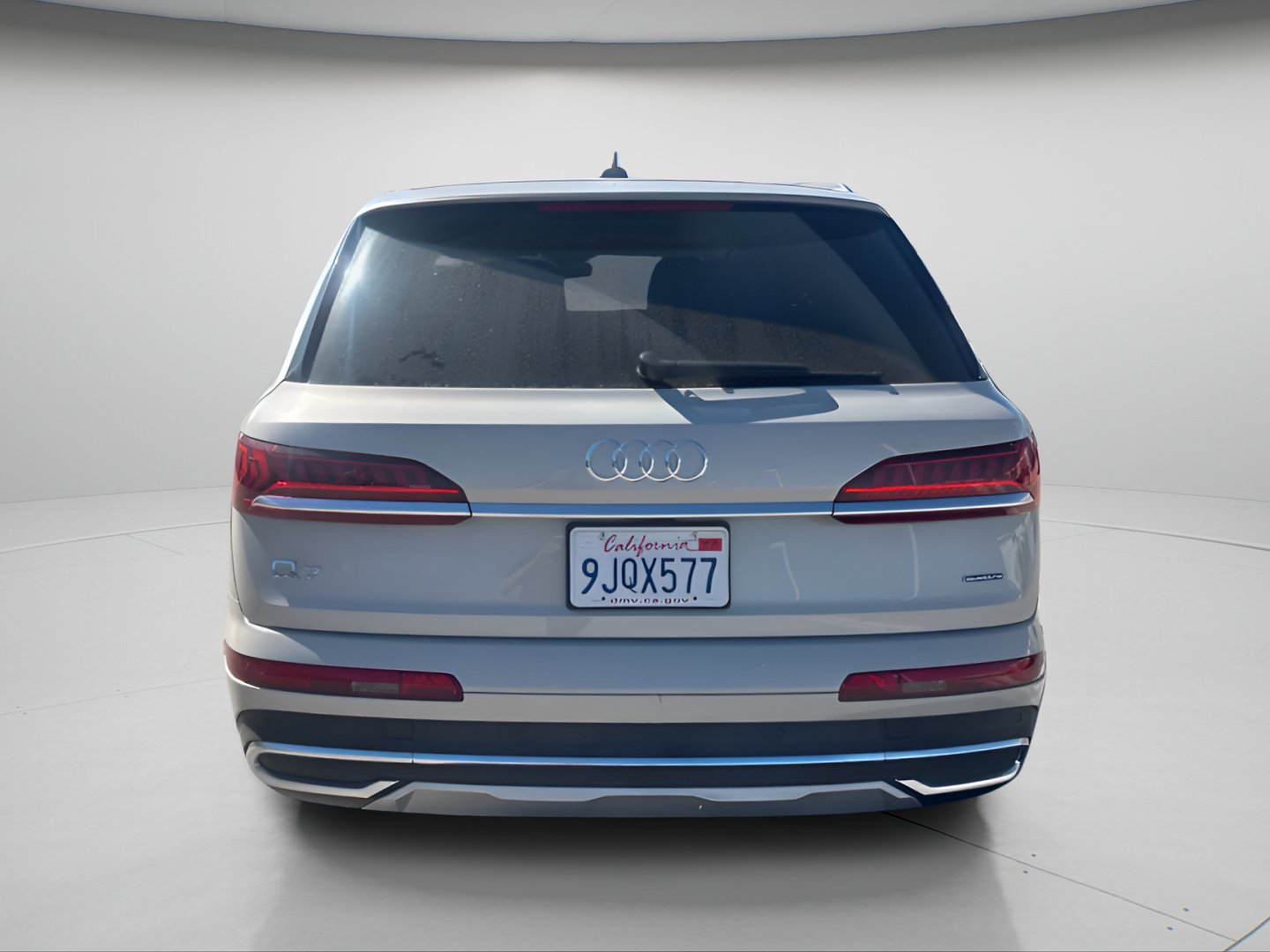 Used 2023 Audi Q7 2.0T Premium w/ Convenience Package AWD/4WD image 10