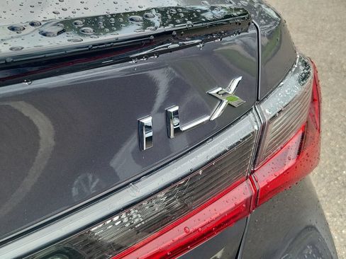 Used 2021 Acura ILX FWD image 9