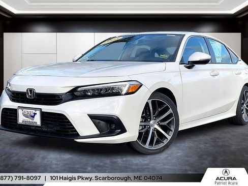 Used 2023 Honda Civic Touring image 1