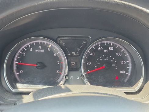 Used 2019 Nissan Versa SV FWD image 37