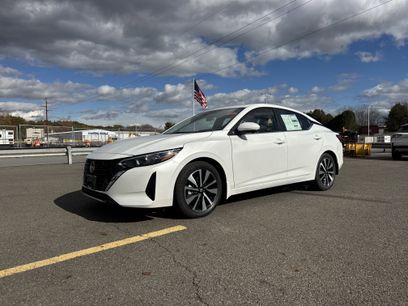 New 2025 Nissan Sentra SV