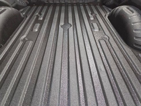 Used 2021 Ford F250 Lariat w/ Lariat Value Package image 31