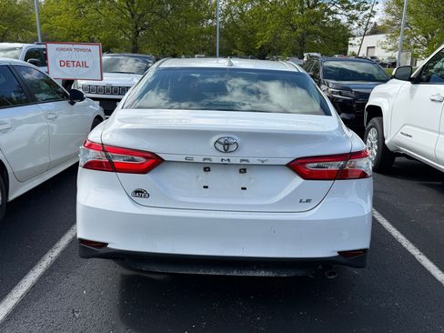 Used 2020 Toyota Camry LE FWD image 6