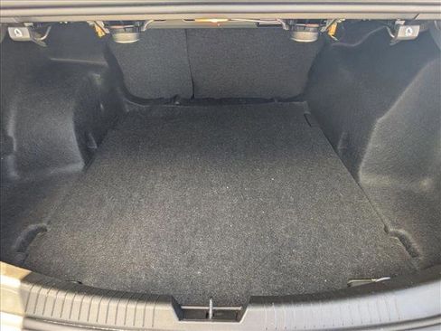 Used 2023 Chevrolet Malibu LT image 6