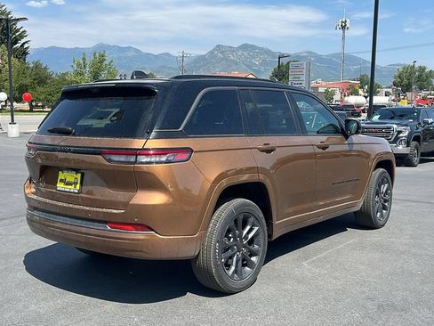 New 2026 Jeep Grand Cherokee Limited AWD/4WD image 5