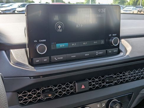 Used 2024 Honda Accord LX image 17