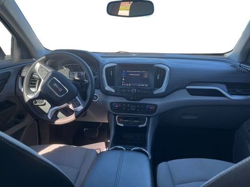 Used 2023 GMC Terrain SLE w/ Driver Convenience Package image 11