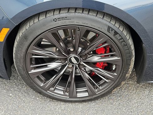 Certified 2026 Cadillac CT5 V Blackwing w/ Super Cruise 1 Package image 10